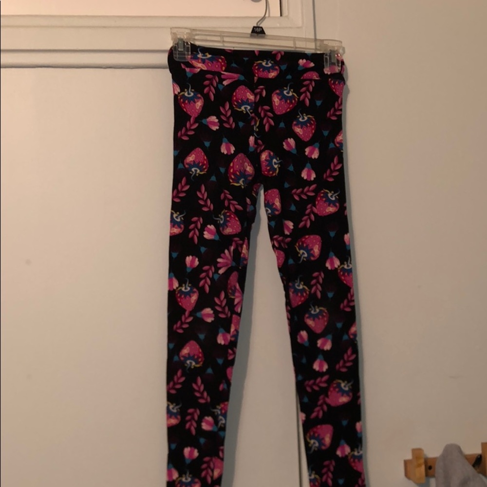 strawberry lularoe leggings